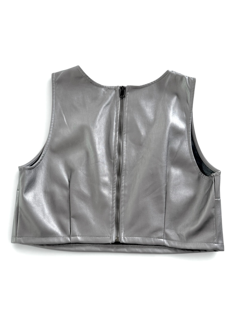 KIRIOUS Metallic Faux Leather Crop Top – Size Medium – Silver Taupe Tank - Picture 9 of 13